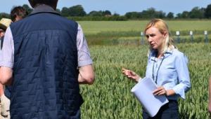 Aoife O'Driscoll demonstration fungicide management Aoife O'Driscoll demonstration fungicide management