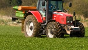Fertiliser spreading Fertiliser spreading